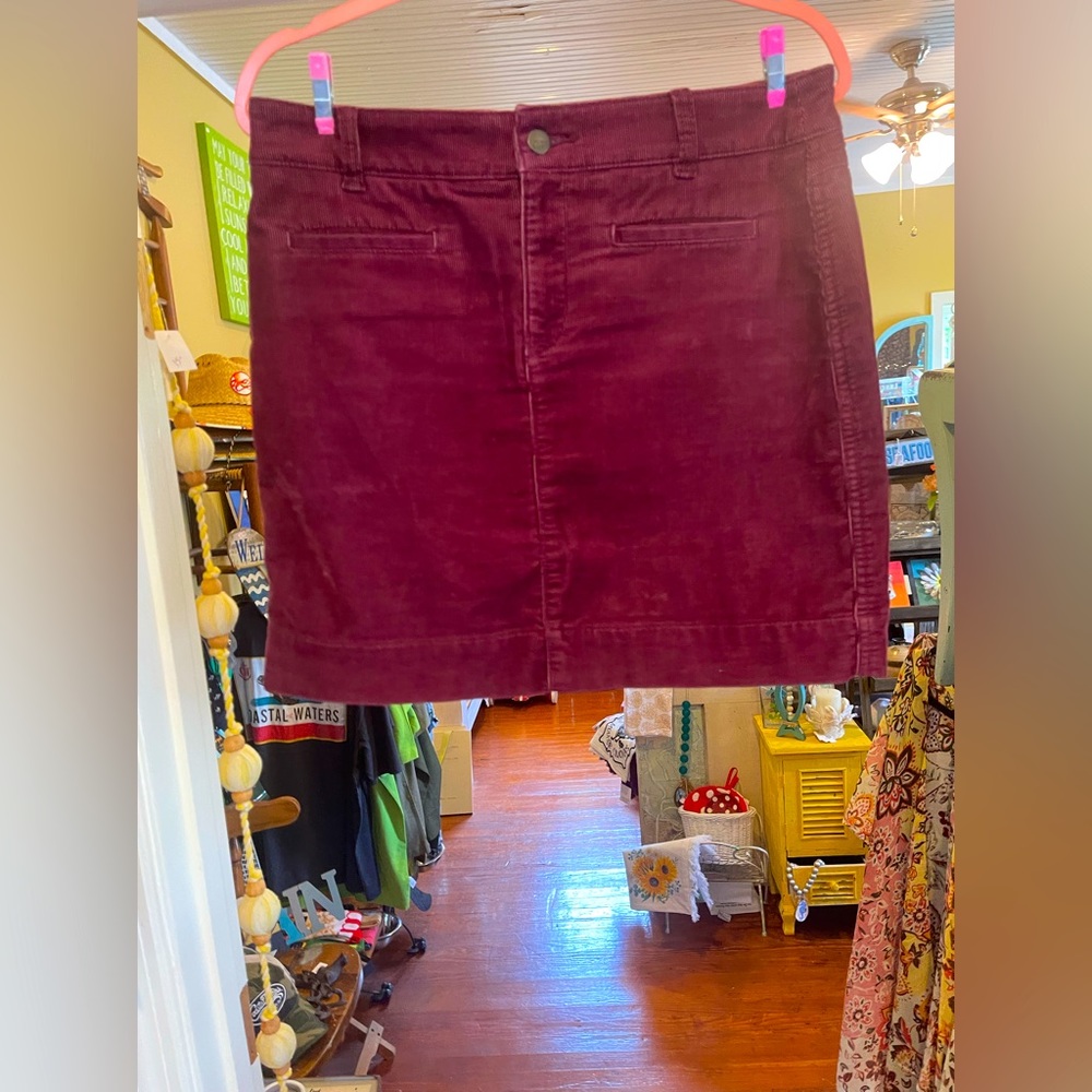 Mini skirt corduroy burgundy fall color